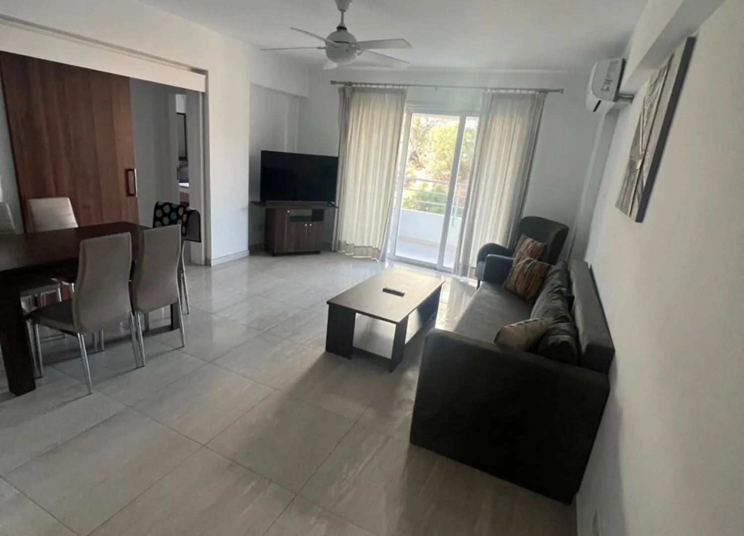 Brand New Lux Apartment Mackenzie Larnaca