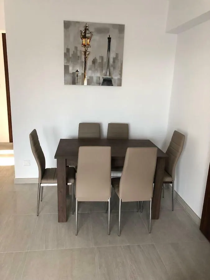 Brand New Lux Apartment Mackenzie Larnaca 0*,